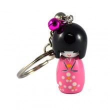 Chaveiro Kokeshi rosa